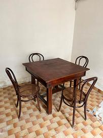 TAVOLO DA CUCINA CON SEDIE