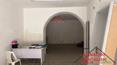 Locale Commerciale a Partinico (Rif.1327)
