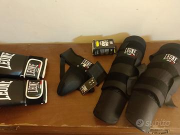 Attrezzature da muay thai