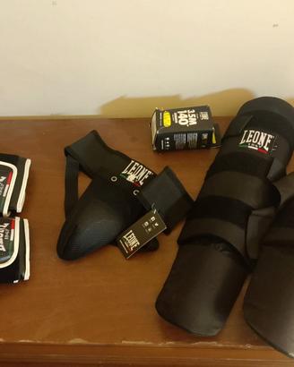 Attrezzature da muay thai