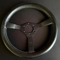 Volante/Corona momo cavallino c35