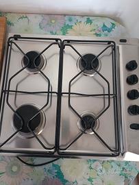 piano di cottura in acciaio 