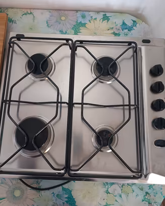 piano di cottura in acciaio 