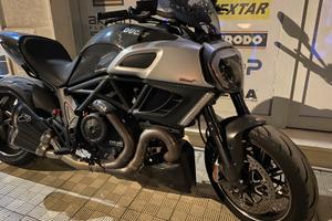 Ducati diavel Carbon