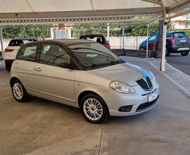 Lancia Ypsilon 1.3 Mjt 75cv BiColore