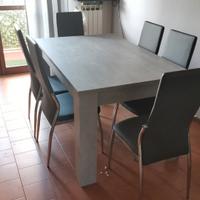 tavolo con sei sedie 