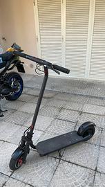 Monopattino Nextdrive N-7 300 w