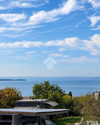 VILLA SINGOLA A LAZISE