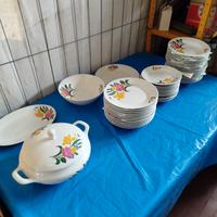 set 40 pezzi Richard ginori anni 70