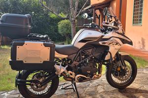 Benelli TRK 502 X