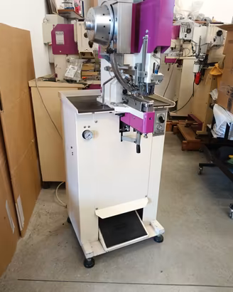 Lozio e altre rivetattrici automatiche