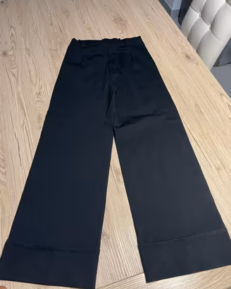 Pantalonida donna a gamba larga - Top trend