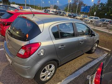 OPEL CORSA 2014 1300 DIESEL PERFETTA ASSICURATA