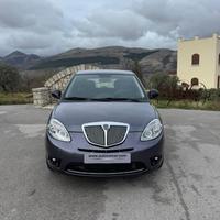 LANCIA Ypsilon 1.2 69 CV Unyca
