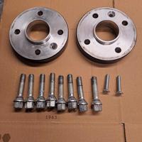 Coppia distanziali con bulloni da 25mm DACIA Sande