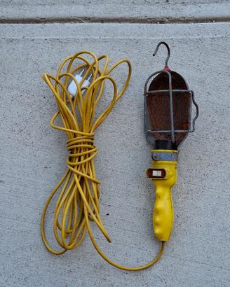 Lampada da cantiere 