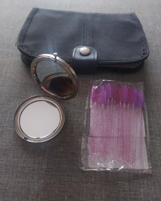 Specchio portatile, pettinini e astuccio porta doc