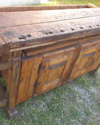 ANTICO BANCO DA LAVORO