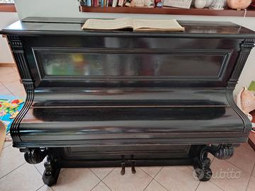 Pianoforte acustico verticale 