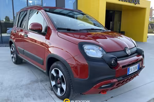 FIAT Panda 1.0 FireFly S&S Hybrid City Cross