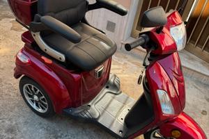 Scooter elettrico per anziani