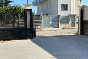 Posti auto e motorini cancello automatico