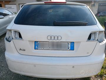 paraurti post Audi A3 SportBack 2003/"13 8PA