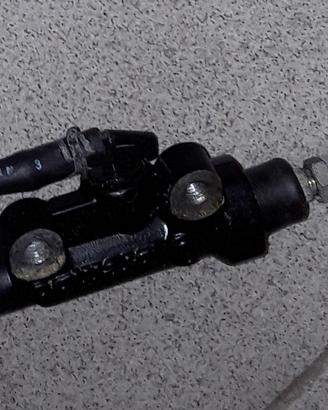 Pompa freno post. usato yamaha tdm 900 '06