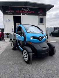 Renault Twizy 80 elettrica 125 cc