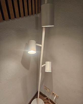 NYMÅNE Lampada da terra a 3 faretti, bianco