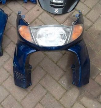 Burgman 400 '06: faro km forcella scudo pompa