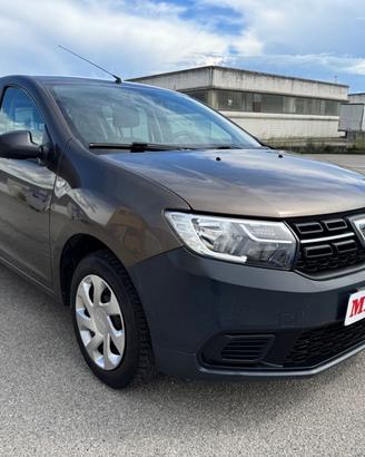 Dacia Sandero 1.0 benzina. km 84.000 GARANZIA 12 m