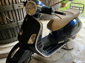 Vespa 300 GTS