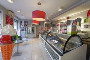 ATTIVITA'COMMERCIALE A VERDELLO