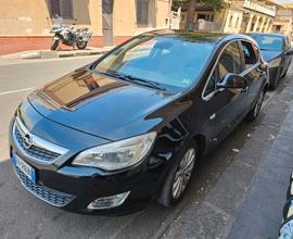 Opel Astra 1.4 Turbo 140CV 5 porte Cosmo