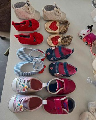  10 paia di scarpe culla num 15 16 17
