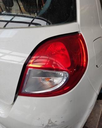 Fanale posteriore destro RENAULT CLIO del 2011
