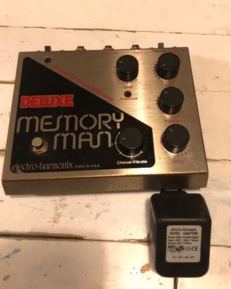 Pedali vintage EHX per chitarra elettrica