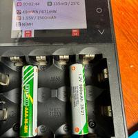 Caricabatterie ISDT C4