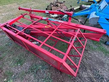 Cestello elevatore usato per trattore