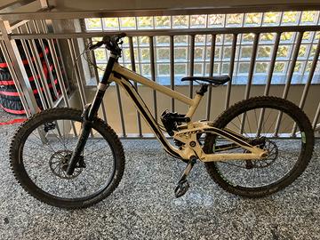 Scott Gambler 720 del 2019 (taglia M)