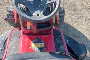 Trattorino tagliaerba MTD 16 CV