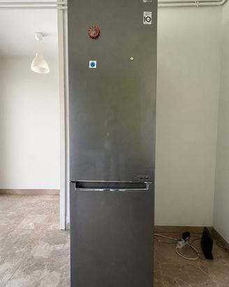 Frigorifero LG no Frost con congelatore 384 lt