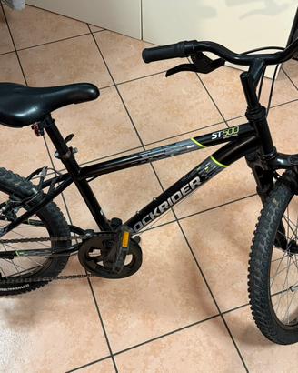 MTB Rockrider ST 500 20" nera e verde
