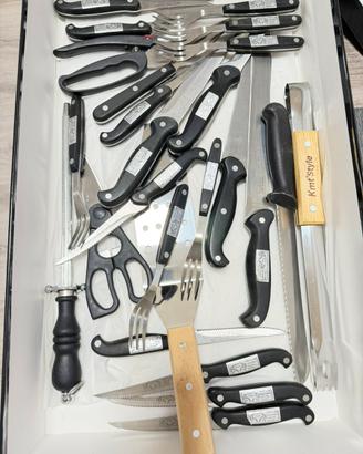 Barbecu set di coltelli forbici