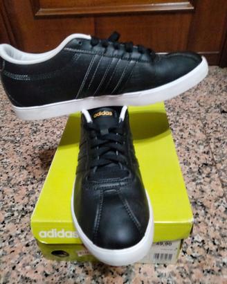 Sneakers 40 2/3 Adidas 