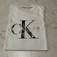Maglietta calvin Klein Bianca