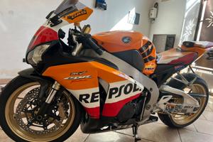 Cbr1000 rr del 2011