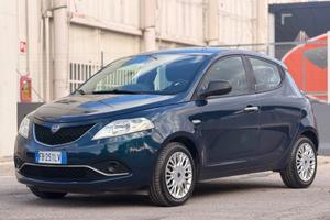 Lancia Ypsilon 1.2 69 CV 5 porte Platinum