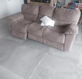 Divano 3 posti recliner elettrico Mondo Convenienz